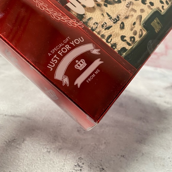 Juicy Couture Gift Box Set - Picture 6 of 7